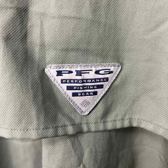 Columbia(コロンビア)のColumbia PFG コロンビア 古着 カーキ 半袖 フィッシングシャツ メンズのトップス(シャツ)の商品写真