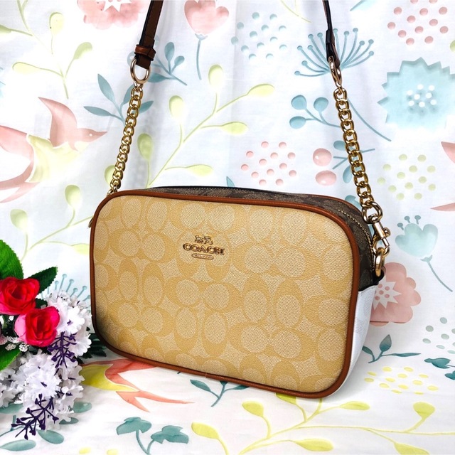 COACH - コーチ ショルダーバッグ ベージュ シグネチャー 【新品】の+