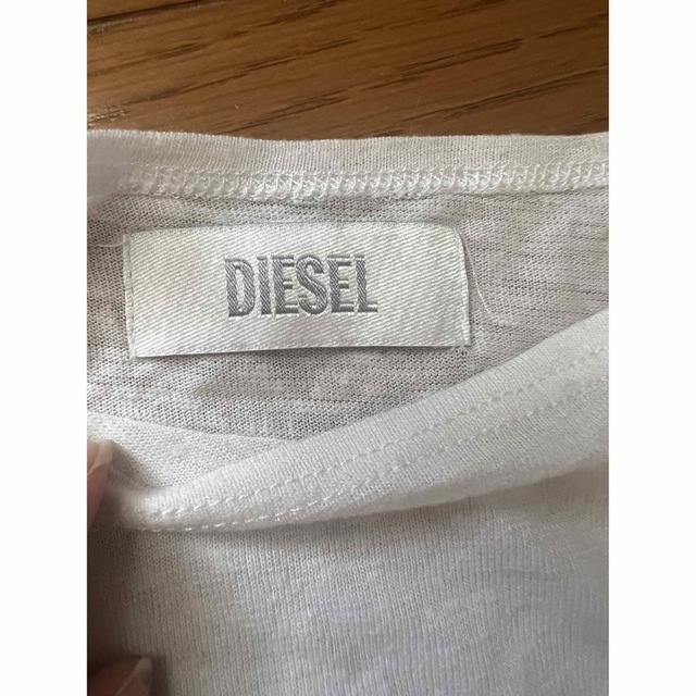 DIESEL(ディーゼル)のDIESEL ディーゼル　トップス レディースのトップス(Tシャツ(半袖/袖なし))の商品写真