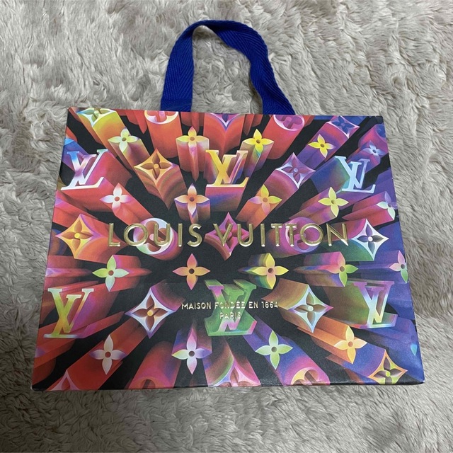 LOUIS VUITTON(ルイヴィトン)の⭐︎限定⭐︎ ルイヴィトン　紙袋　 レディースのバッグ(ショップ袋)の商品写真