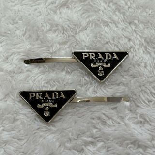 プラダ ヘアピンの通販 27点 | PRADAのレディースを買うならラクマ