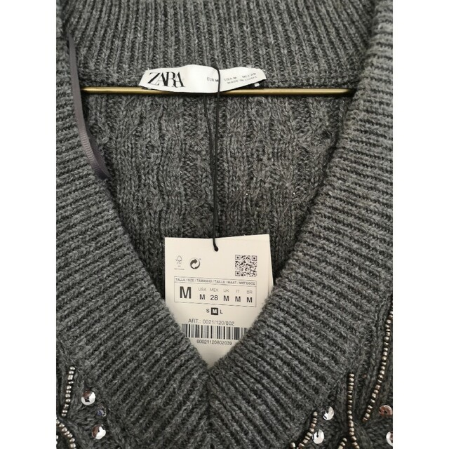 ZARA(ザラ)の新品タグ付きZARAsizeMザラLIMITTED EDITIONニットベスト レディースのトップス(ベスト/ジレ)の商品写真