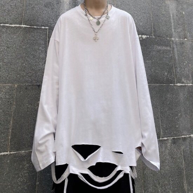 春夏 モード系 シンプル ダメージ オーバーサイズ ロンT 白 メンズ メンズのトップス(Tシャツ/カットソー(七分/長袖))の商品写真