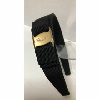 サルヴァトーレフェラガモ(Salvatore Ferragamo)の【Salvatore Ferragamo】フェラガモ ヴァラ カチューシャ(カチューシャ)