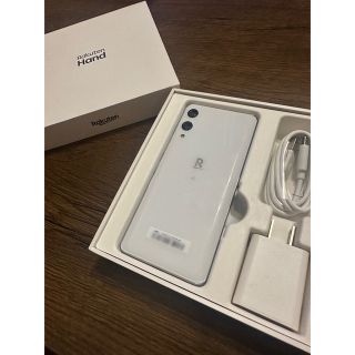 ラクテン(Rakuten)の楽天 Rakuten Hand 64GB ホワイト P710(スマートフォン本体)