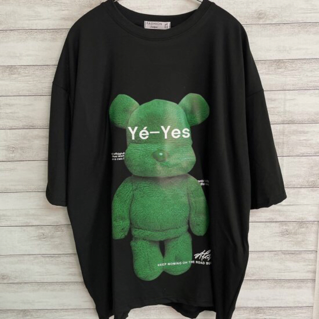 韓国 メンズ くま ベア Yes ストリート 半袖 Tシャツ ブラック 黒 メンズのトップス(Tシャツ/カットソー(半袖/袖なし))の商品写真