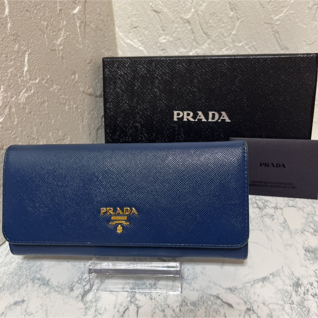 PRADA プラダ 長財布 美品 本革 ブルー