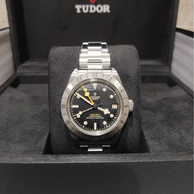 Tudor(チュードル)のTUDOR チューダー ブラックベイプロ 未使用品 M79470 メンズの時計(腕時計(アナログ))の商品写真