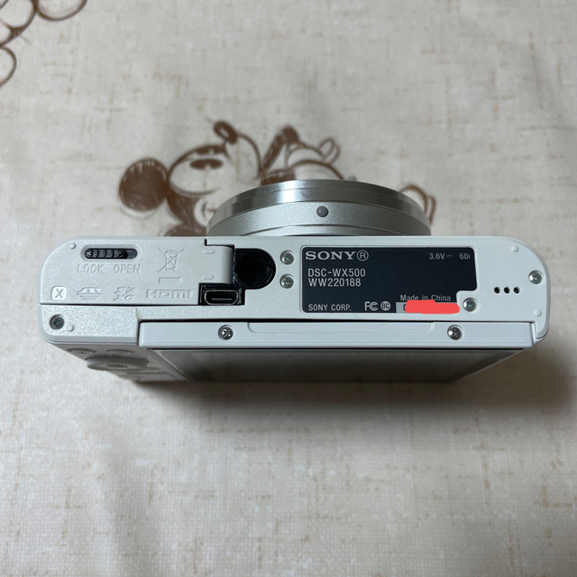 SONY(ソニー)のSony DSC-WX500 スマホ/家電/カメラのカメラ(コンパクトデジタルカメラ)の商品写真