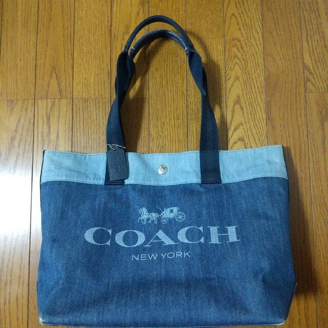 COACHトートバッグ