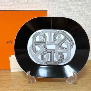 エルメス(Hermes)の【廃盤　未使用】ラリー　オーバルプレート　ラージ(食器)