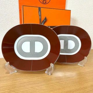 エルメス(Hermes)の【レッド 2枚】エルメス ラリー 24 オーバルプレート 22cm(食器)