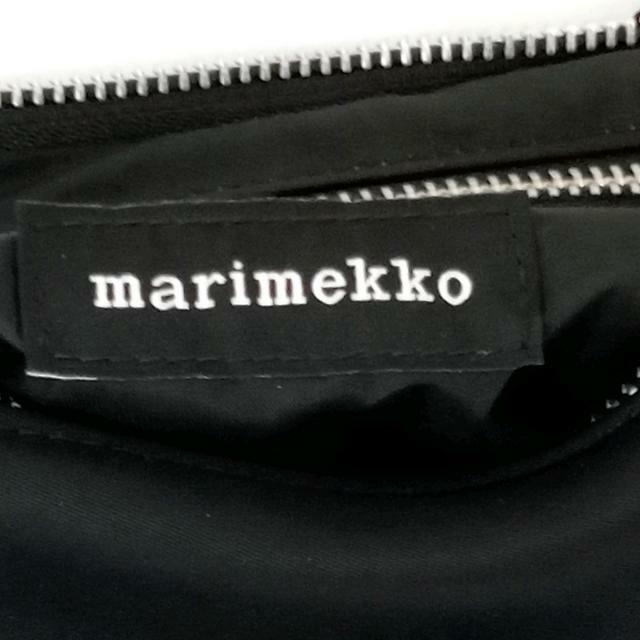marimekko(マリメッコ)のマリメッコ ハンドバッグ - 黒 ナイロン レディースのバッグ(ハンドバッグ)の商品写真