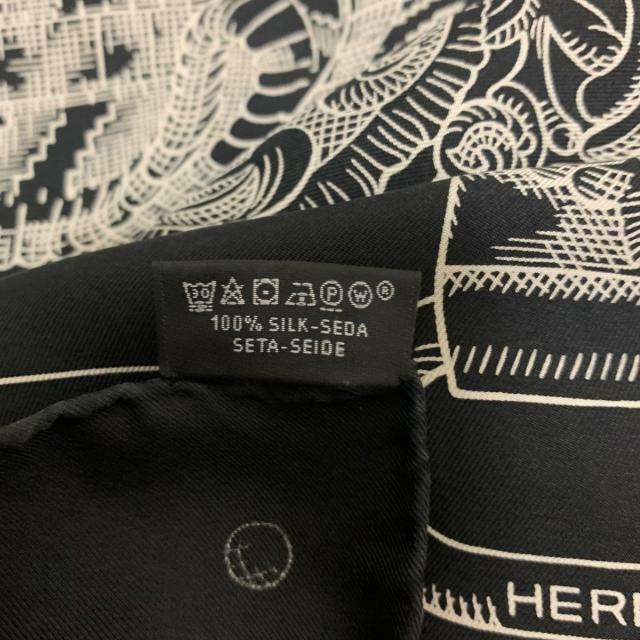 HERMES(エルメス) スカーフ美品 黒×白 - バンダナ/スカーフ