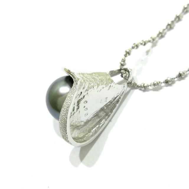 幻想的 ノーブランド ネックレス美品 黒 | www.chezmoiny.com