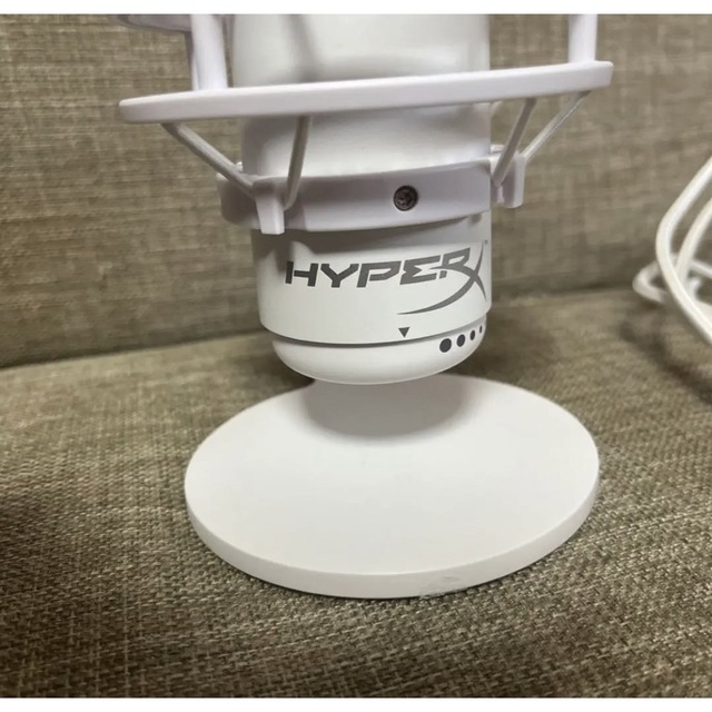 HyperX QuadCastS White ハイパーエックス　マイク　白 楽器のレコーディング/PA機器(マイク)の商品写真