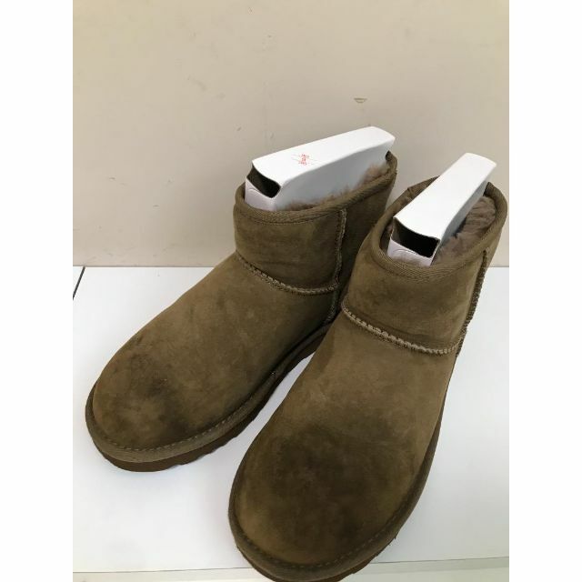 33611タ　UGG　ムートンブーツ 　 CLASSIC MINI 2 1