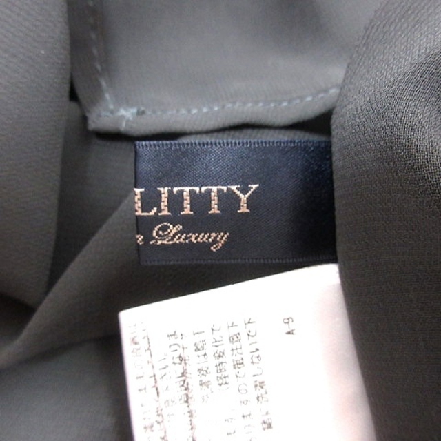 JUSGLITTY(ジャスグリッティー)のジャスグリッティー シャツ ブラウス スリットネック 半袖 2 チャコールグレー レディースのトップス(シャツ/ブラウス(半袖/袖なし))の商品写真