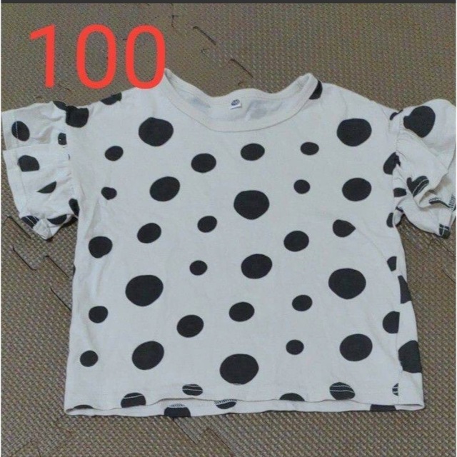 新品未使用 半袖シャツ 100 Tシャツ キッズ/ベビー/マタニティのキッズ服女の子用(90cm~)(Tシャツ/カットソー)の商品写真