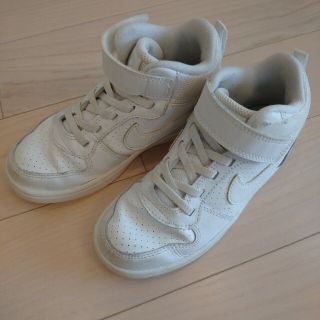 NIKE - スニーカー シューズ キッズ ダンス ハイカット 白 NIKEの通販