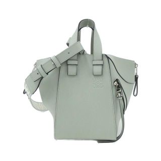 ロエベ(LOEWE)のロエベ ハンモック コンパクト A538H13X06 ショルダーバッグ(ショルダーバッグ)