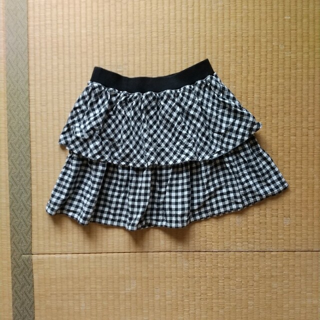 UNIQLO(ユニクロ)のユニクロ　キッズスカート　XL キッズ/ベビー/マタニティのキッズ服女の子用(90cm~)(スカート)の商品写真