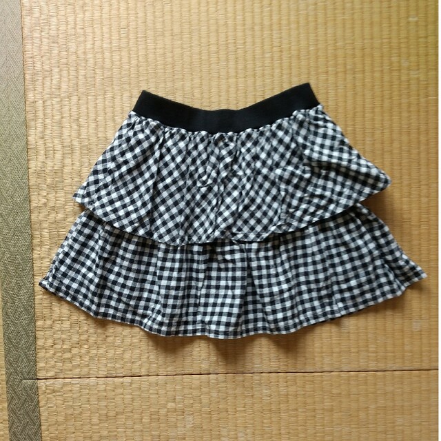 UNIQLO(ユニクロ)のユニクロ　キッズスカート　XL キッズ/ベビー/マタニティのキッズ服女の子用(90cm~)(スカート)の商品写真