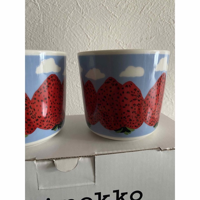 marimekko - 【新品】マリメッコ マンシッカヴォレット ラテマグ 200ml