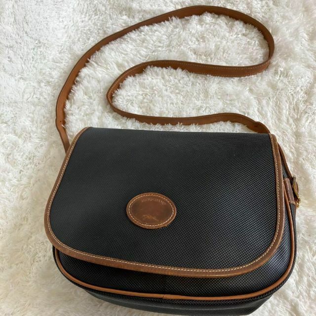 LONGCHAMP - LONGCHAMPロンシャン レザーショルダーバッグ フラップ