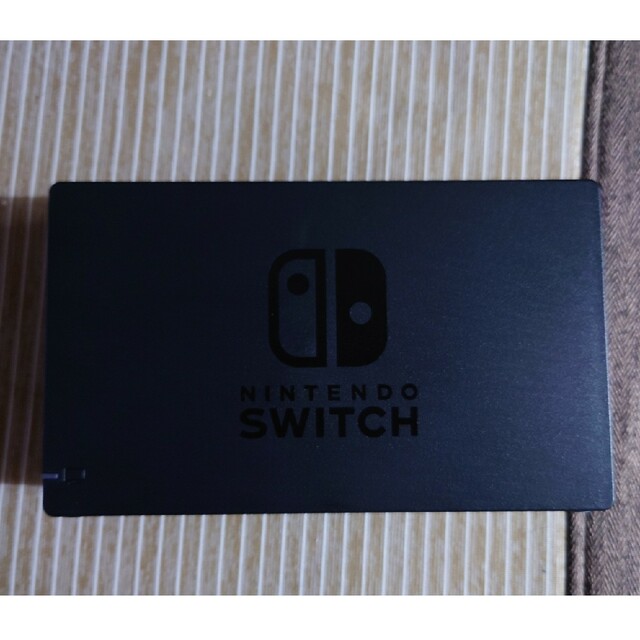 任天堂Switch　ネオンカラー エンタメ/ホビーのゲームソフト/ゲーム機本体(家庭用ゲーム機本体)の商品写真