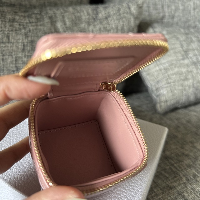 Dior キューブ バッグ