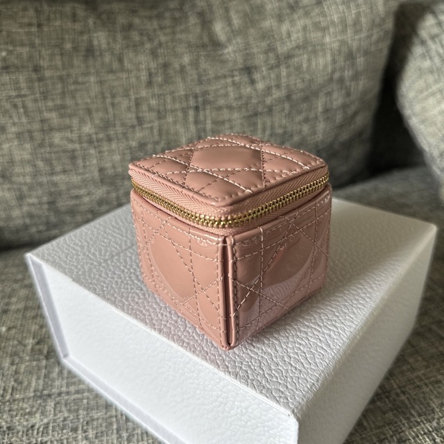 Dior キューブ バッグ