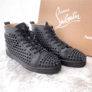 【限定価格】Christian Louboutin クリスチャンルブタン スニーカー ハイカット スパイクスタッズ 42 1/2サイズ 靴 シューズ ファッションアイテム レザー    マルチカラー シルバー金具 メンズ 定番 美品【品】