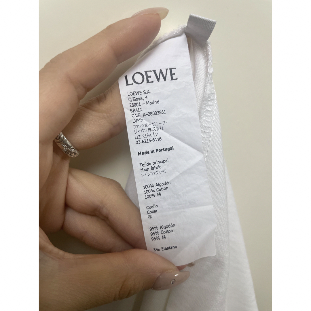 LOEWE(ロエベ)のLOEWE ロエベ　白ロゴTシャツ メンズのトップス(Tシャツ/カットソー(半袖/袖なし))の商品写真