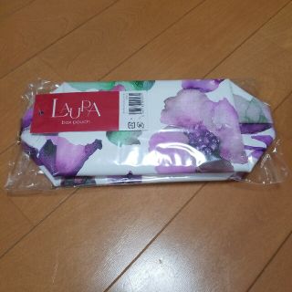 ラウラ(Laula)のLAULA ラウラ　ボックスポーチ　ポーチ　花柄(ポーチ)