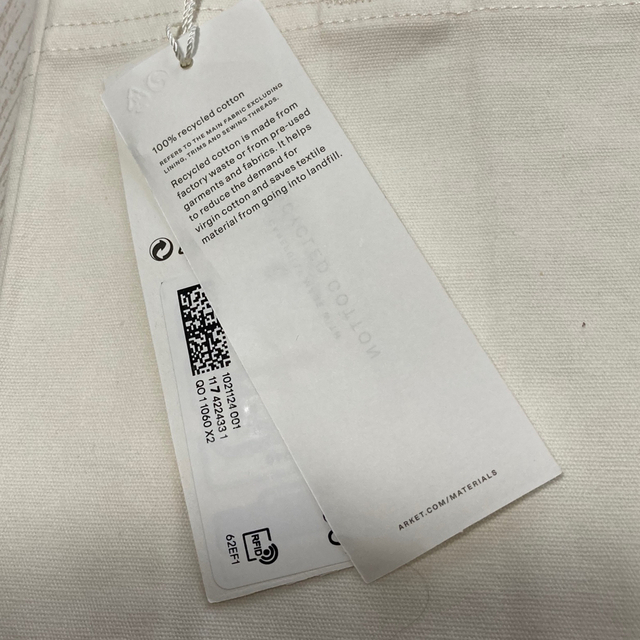 H&M(エイチアンドエム)のarket アーケット トート A4 縦長 ノートPC マチつき サブバック レディースのバッグ(トートバッグ)の商品写真