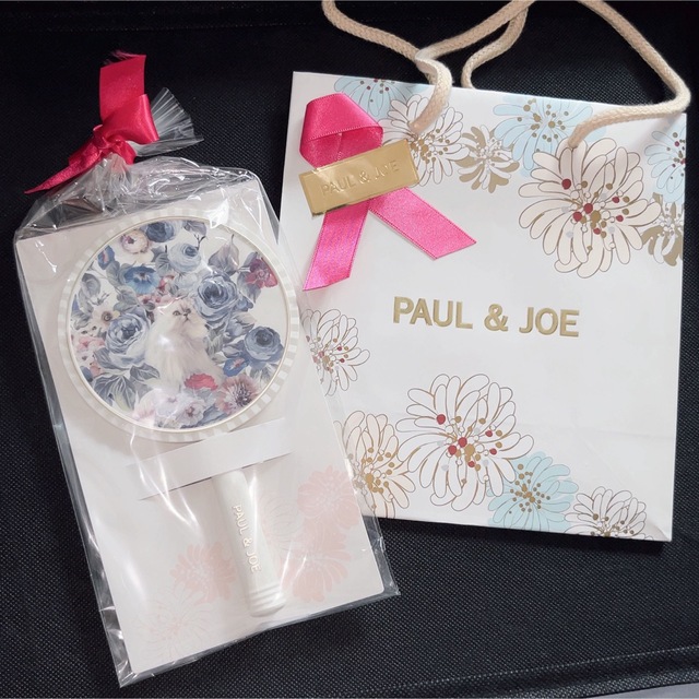 PAUL & JOE(ポールアンドジョー)の限定　ポール&ジョーハンドミラー 猫 レディースのファッション小物(ミラー)の商品写真