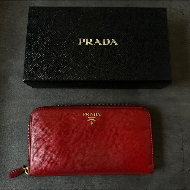 PRADA(プラダ)のPRADA 財布 レディースのファッション小物(財布)の商品写真