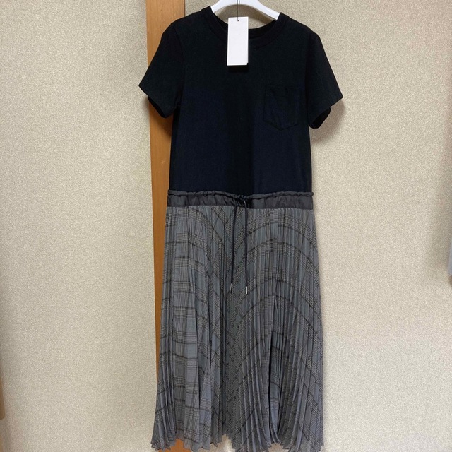 sacai - sacaiドッキングワンピースの通販 by すずなり |サカイならラクマ