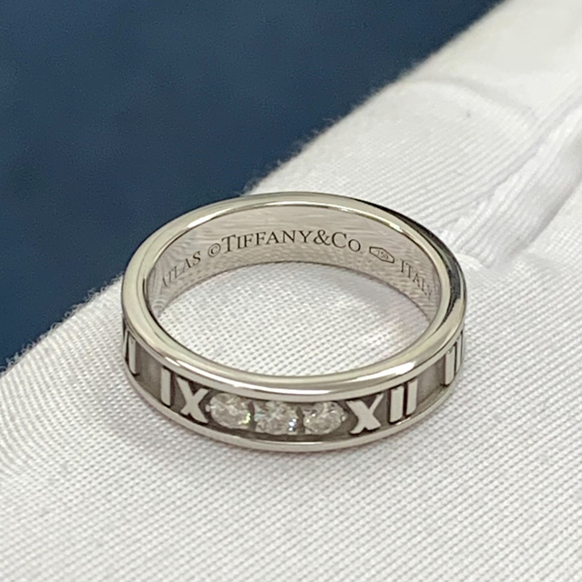Tiffany & Co.(ティファニー)のK18WG ダイヤモンド　ティファニー　アトラス　ニューメリック レディースのアクセサリー(リング(指輪))の商品写真