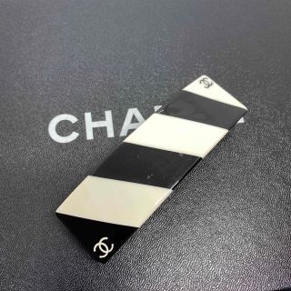 シャネル(CHANEL)の［正規品］CHANEL ストライプ バレッタ(バレッタ/ヘアクリップ)