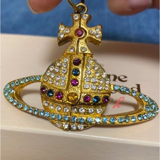 ヴィヴィアン(Vivienne Westwood) ネックレス(マルチカラー)の通販