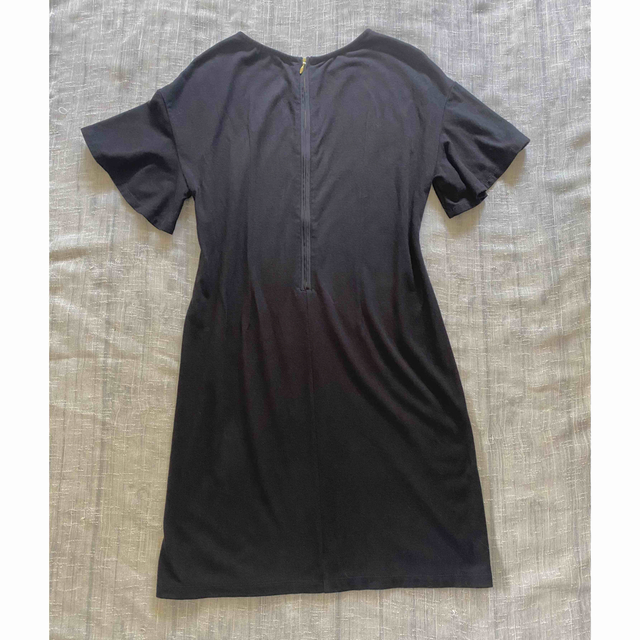 LOUNIE(ルーニィ)のルーニィLOUNIE 袖口フリルのワンピース 黒　F レディースのワンピース(ひざ丈ワンピース)の商品写真