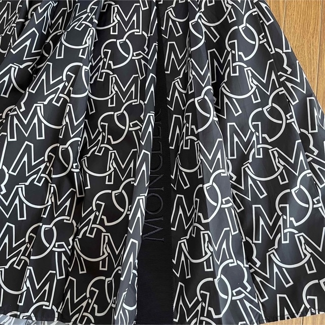 新品 モンクレール MONCLER ロングスカート  38サイズ