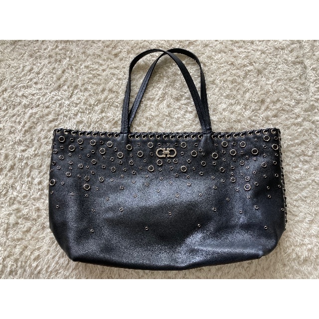 Salvatore Ferragamo - フェラガモ♡スタッズトート
