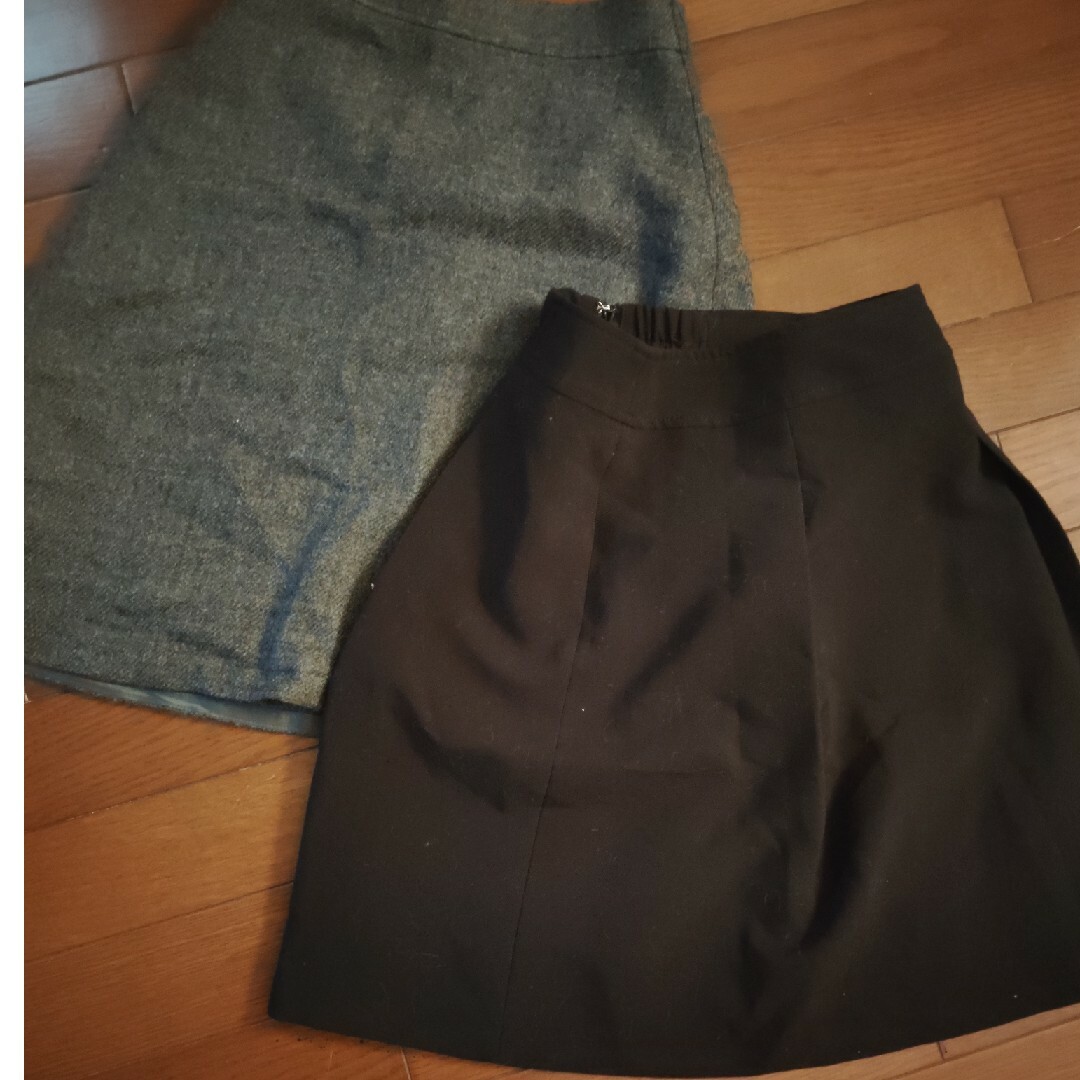 たいやき様専用、ｒｕ グレー色、黒色スカート2枚 レディースのスカート(ひざ丈スカート)の商品写真