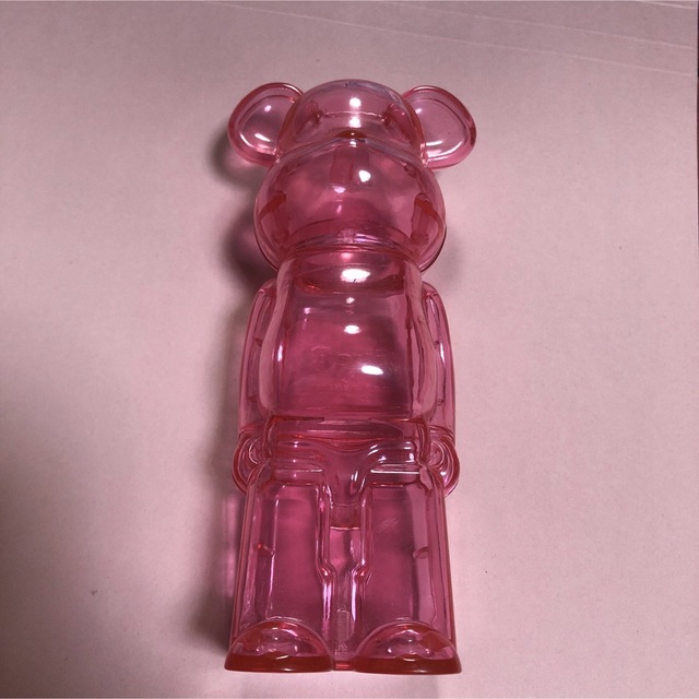 BE@RBRICK(ベアブリック)のベアブリック　レッド エンタメ/ホビーのおもちゃ/ぬいぐるみ(キャラクターグッズ)の商品写真