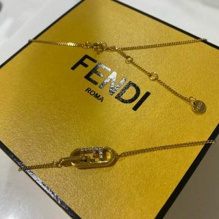 新品同様・定価6万6千・大人気】フェンディ レディース ネックレス