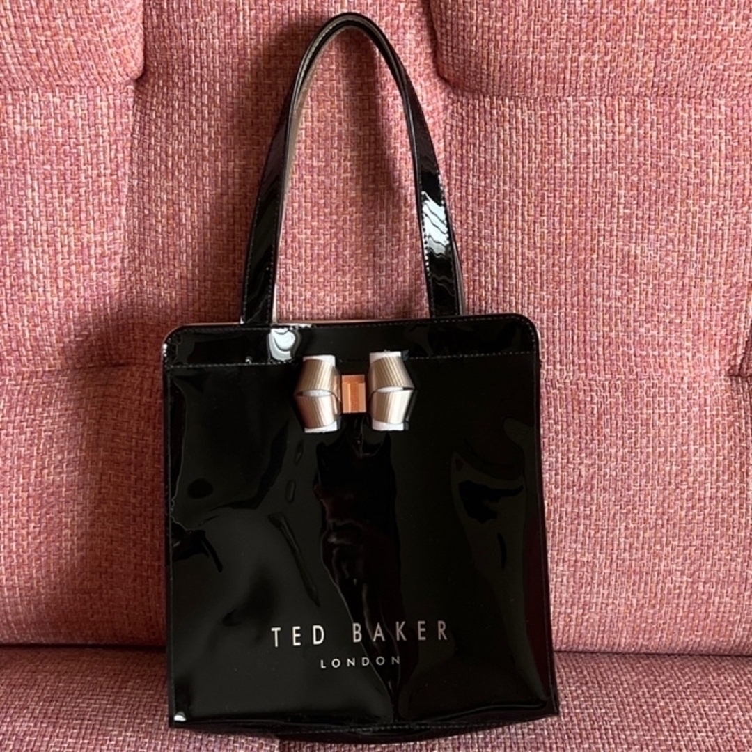 コメントありがとうございますTED BAKER ショルダーバッグ ☆ テッドベイカー IENA