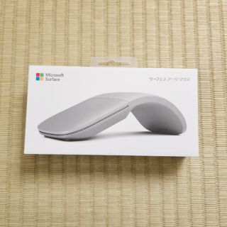 マイクロソフト(Microsoft)の【新品】Surface Arc Mouse FHD-00007(PC周辺機器)
